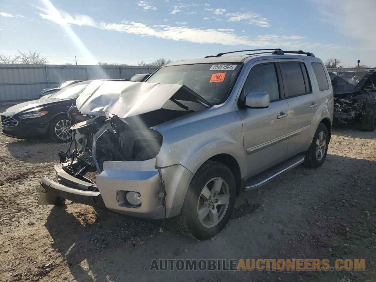 5FNYF4H52BB061024 HONDA PILOT 2011