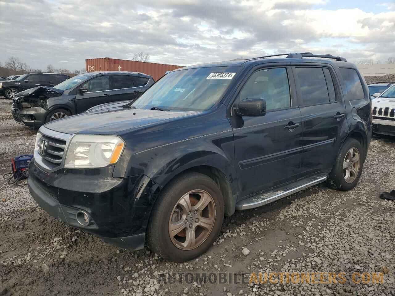 5FNYF4H54FB022683 HONDA PILOT 2015