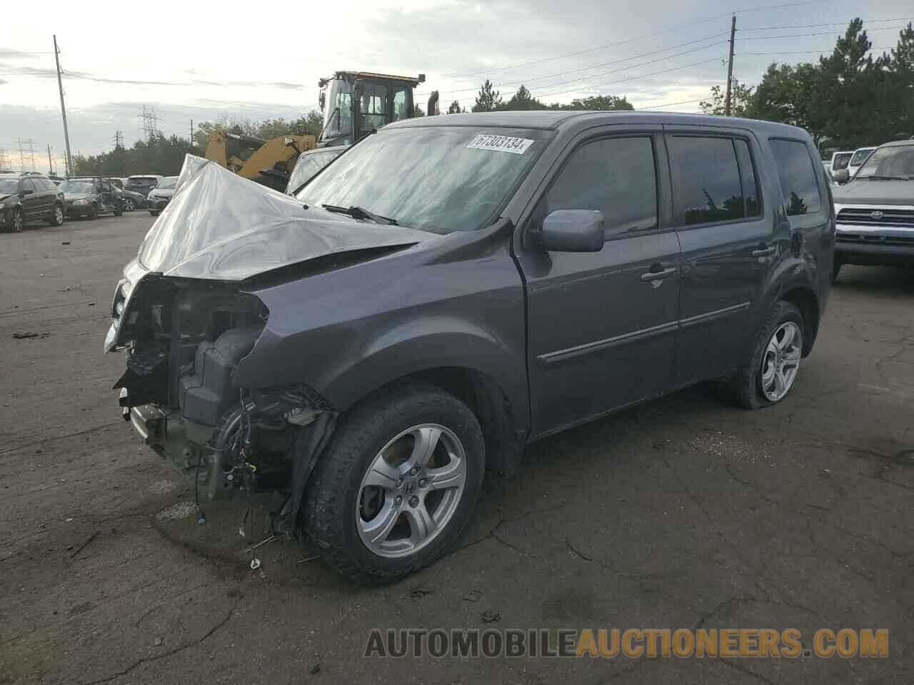 5FNYF4H54FB049723 HONDA PILOT 2015