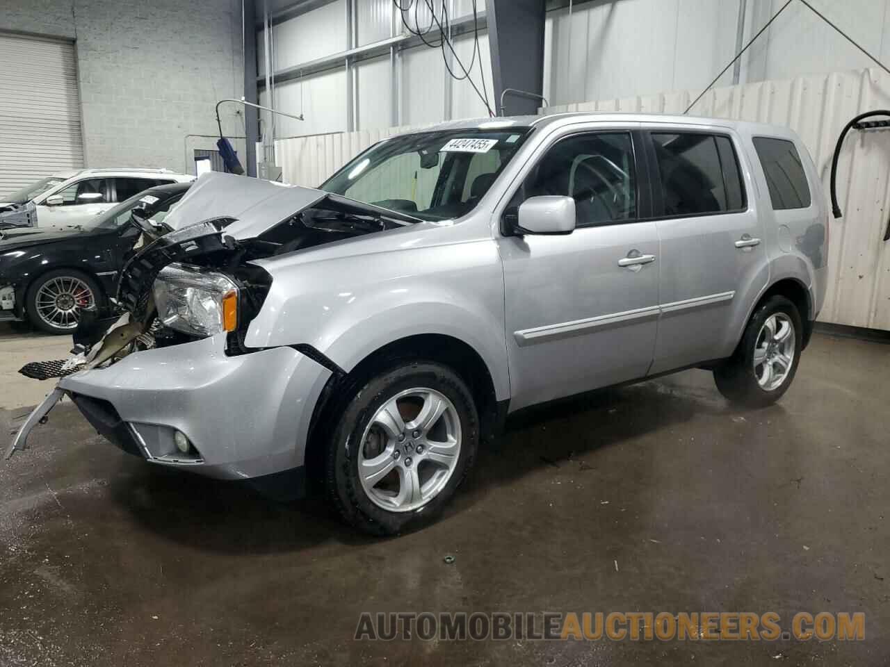 5FNYF4H55FB020408 HONDA PILOT 2015