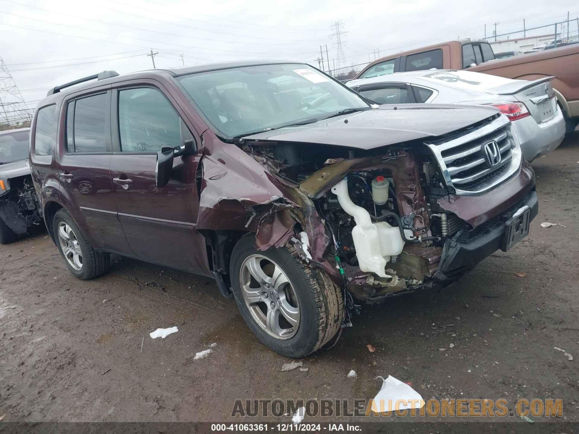 5FNYF4H55FB070127 HONDA PILOT 2015