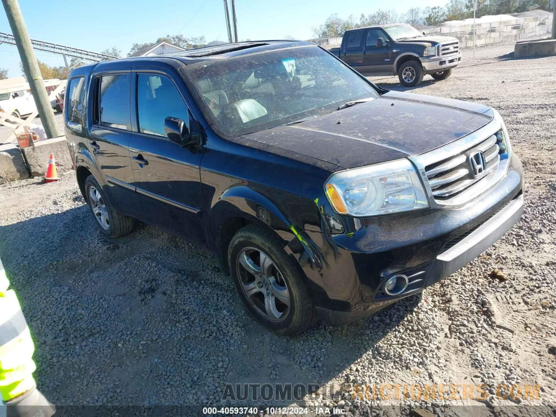 5FNYF4H57FB044628 HONDA PILOT 2015