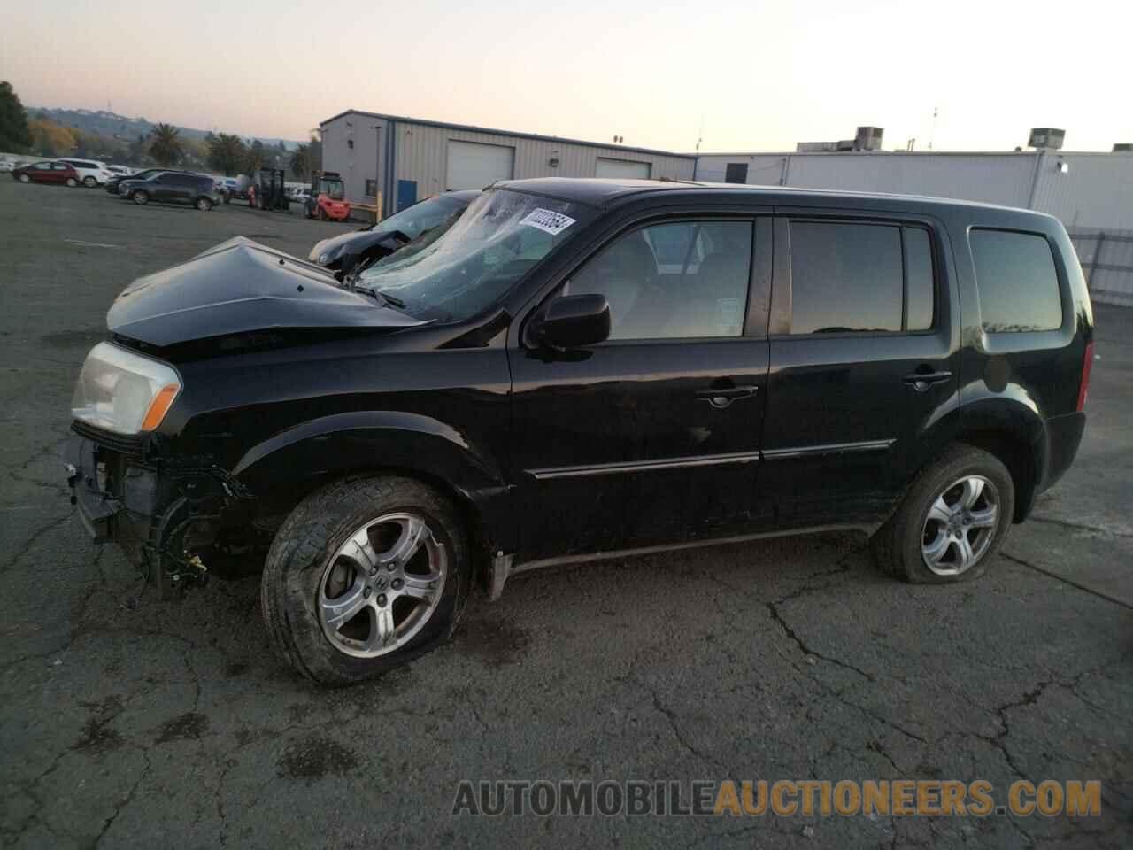 5FNYF4H60CB018408 HONDA PILOT 2012