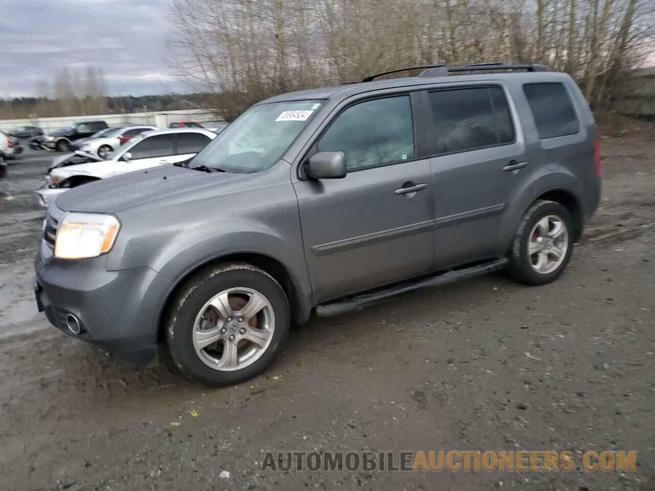 5FNYF4H69DB001768 HONDA PILOT 2013