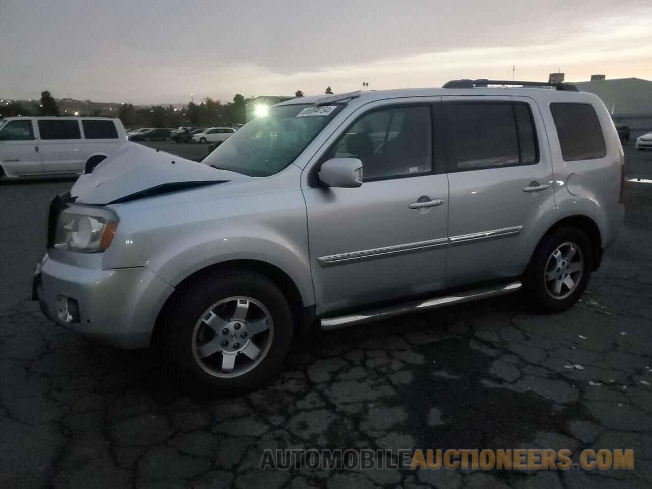 5FNYF4H9XBB087860 HONDA PILOT 2011