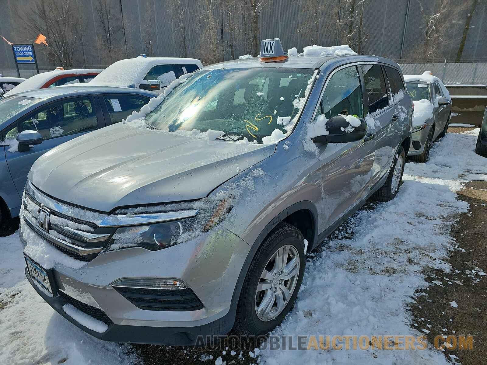 5FNYF6H18JB028262 Honda Pilot 2018