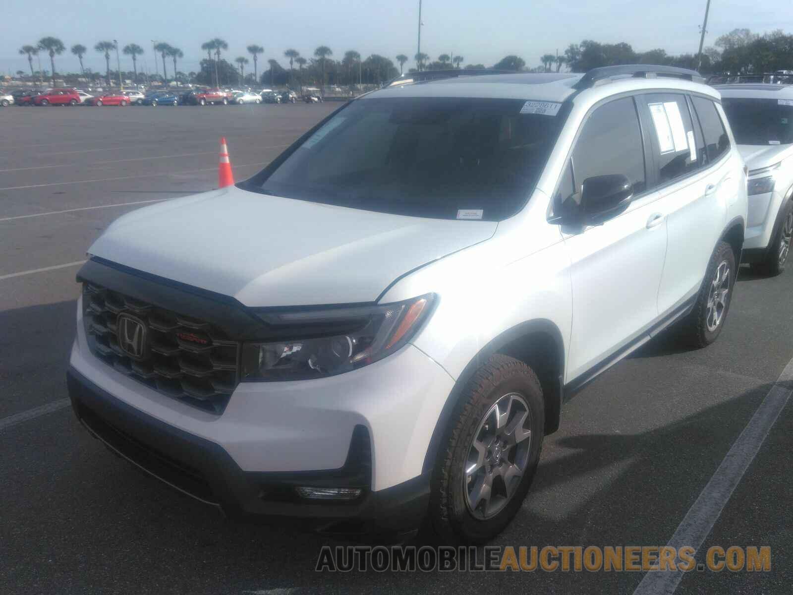 5FNYF8H62PB000392 Honda Passport 2023