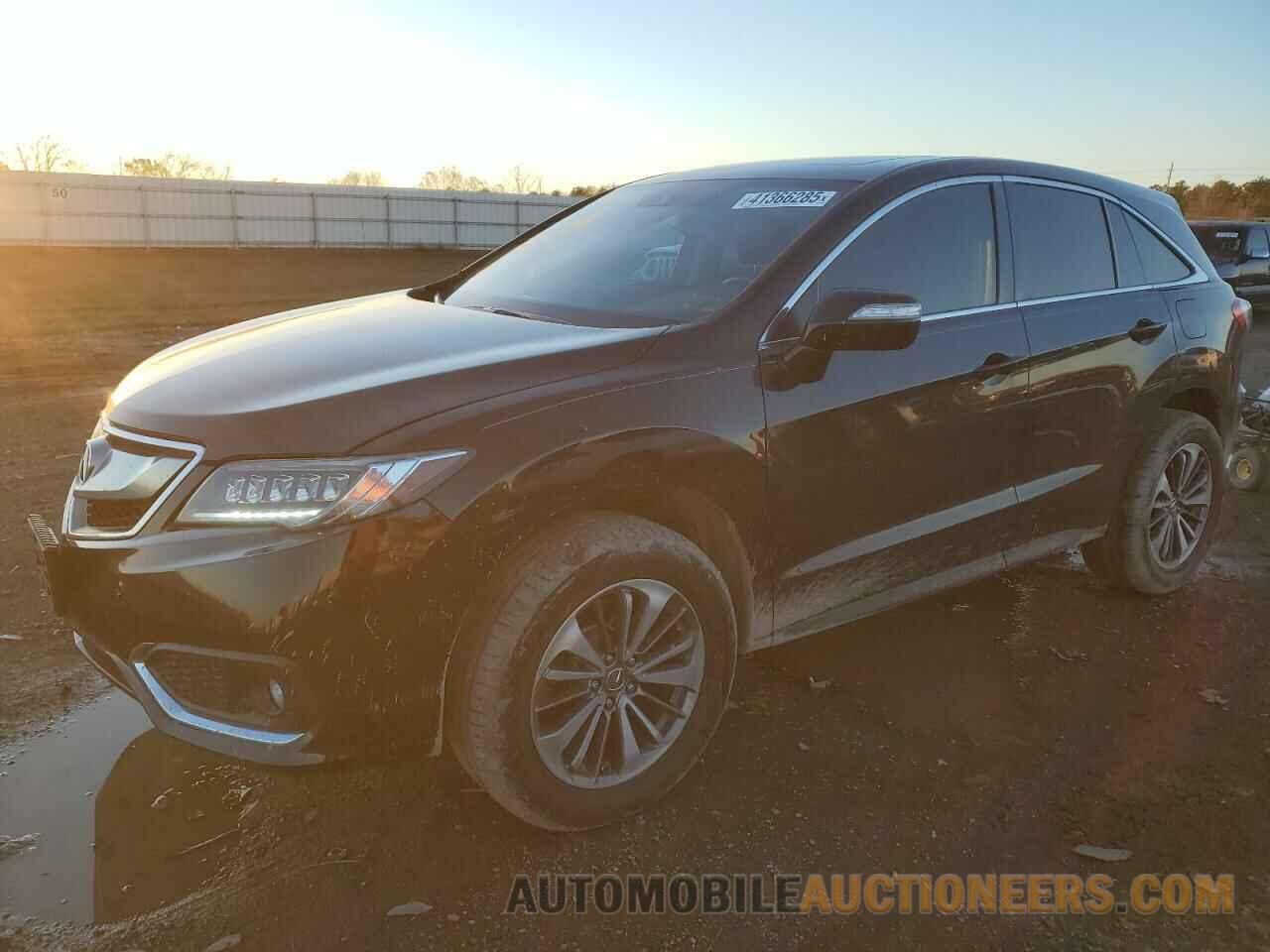 5J8TB4H73HL037619 ACURA RDX 2017