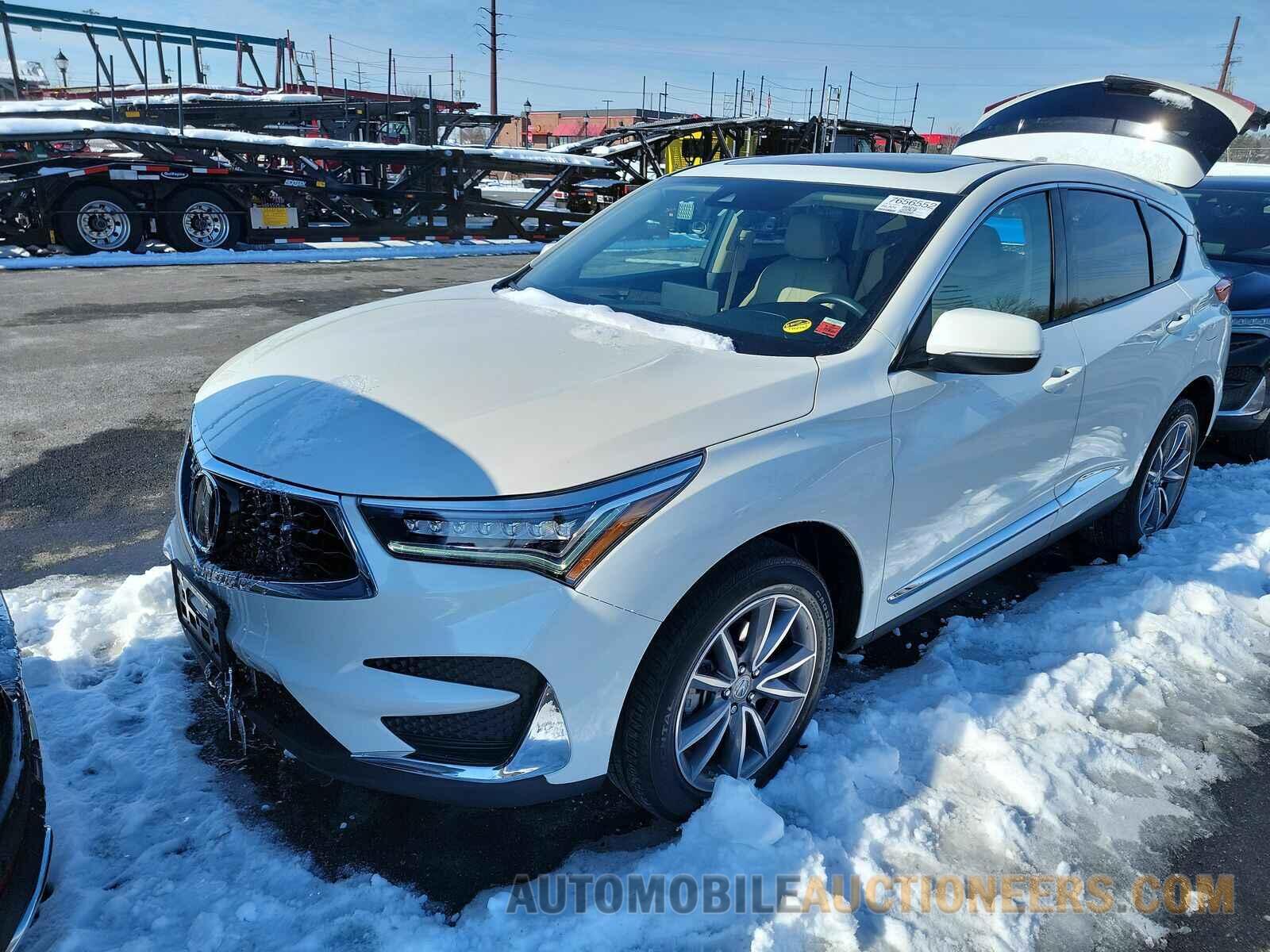 5J8TC2H51KL040915 Acura RDX 2019