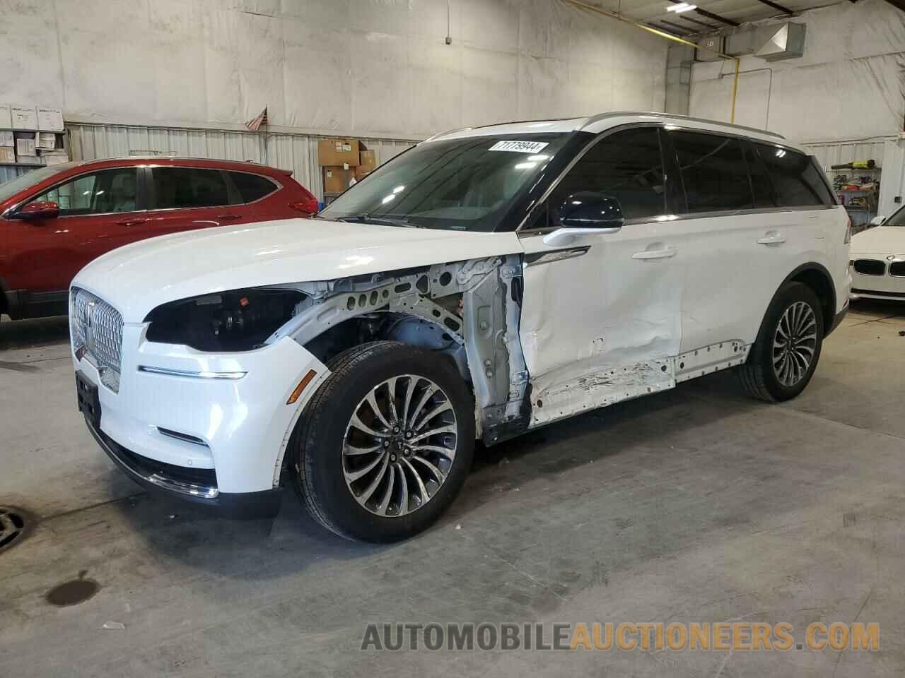 5LM5J6XC5NGL17219 LINCOLN AVIATOR 2022