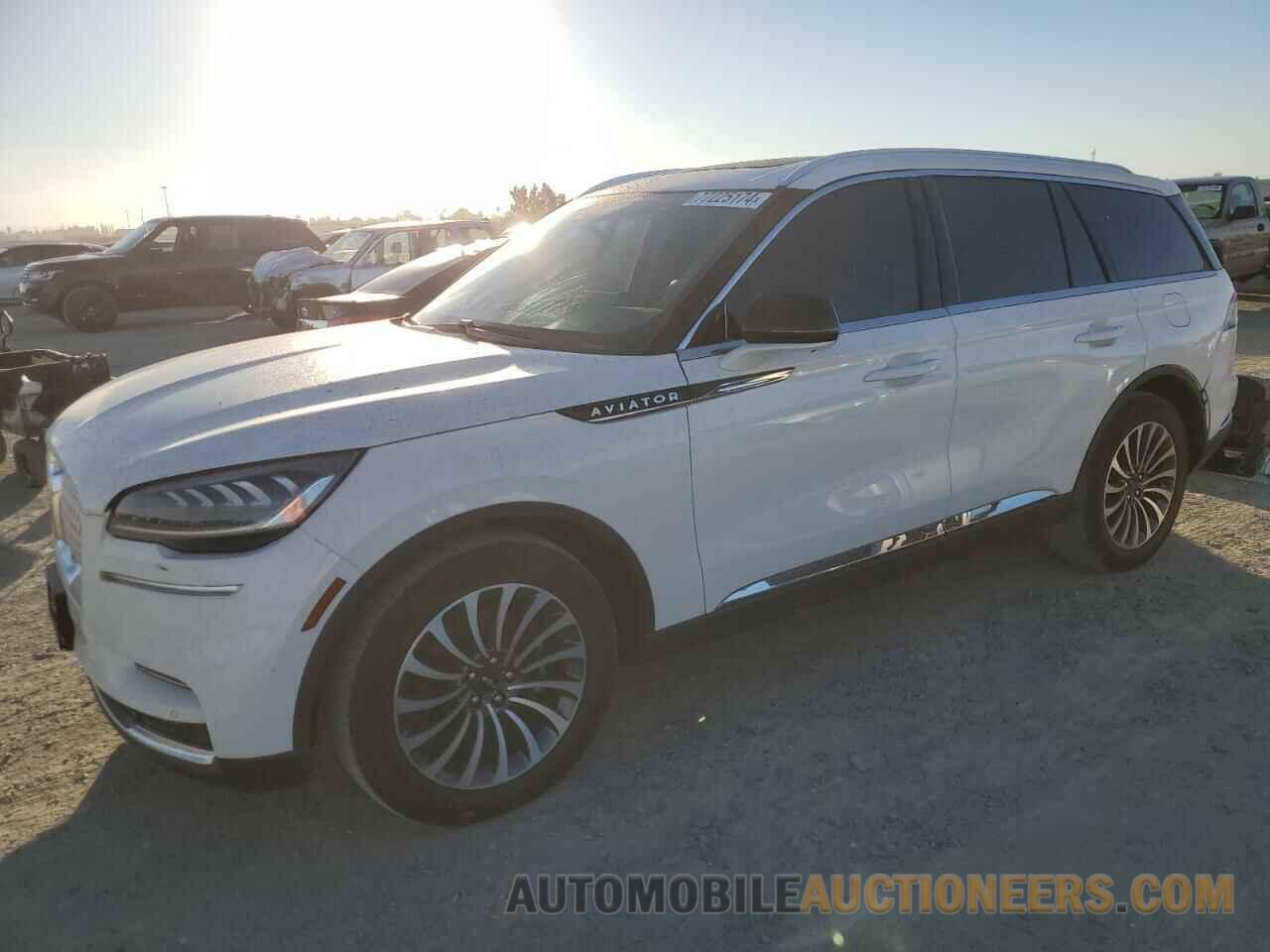 5LM5J7WC0NGL22366 LINCOLN AVIATOR 2022