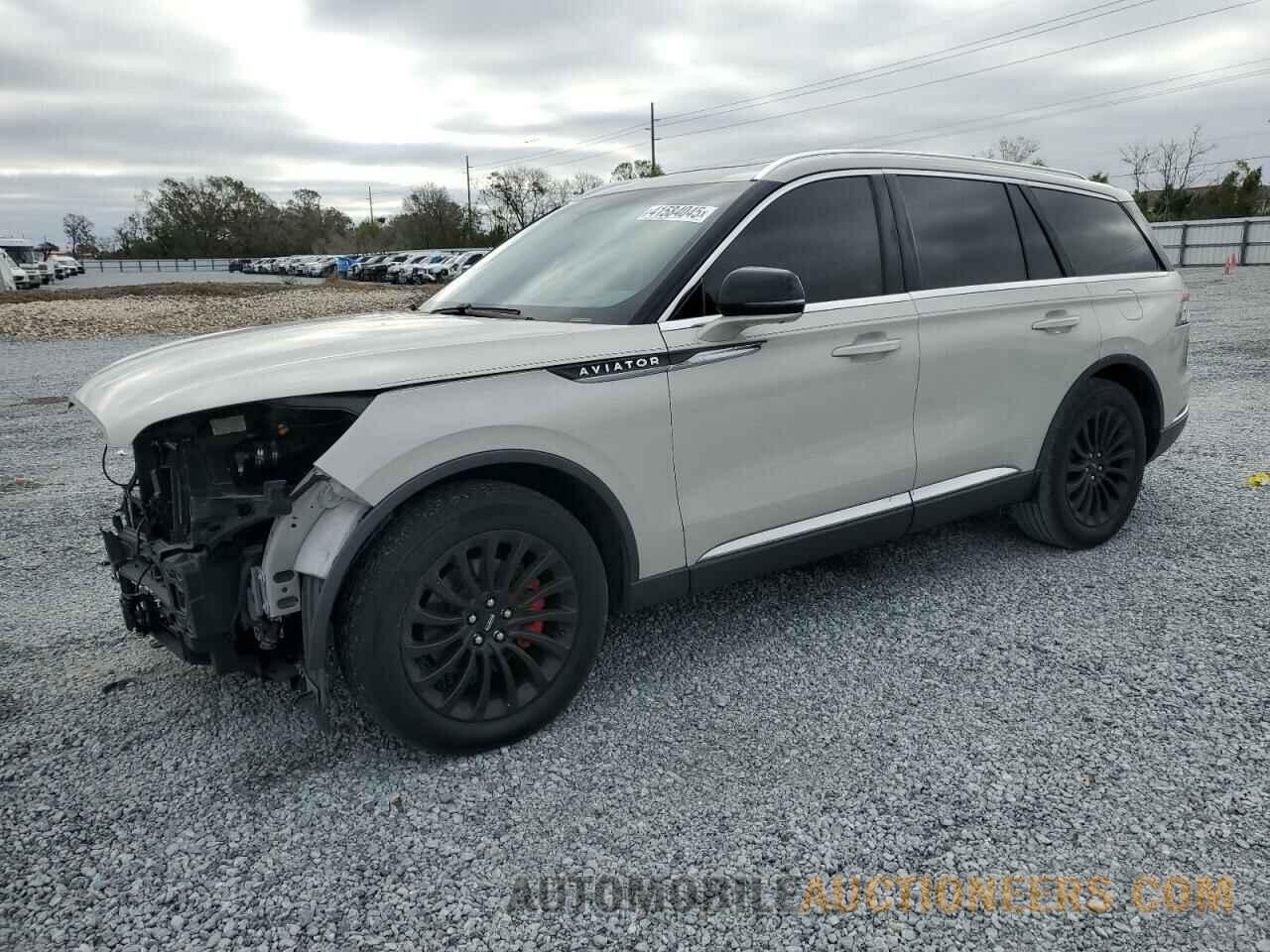 5LM5J7WC8NGL02060 LINCOLN AVIATOR 2022