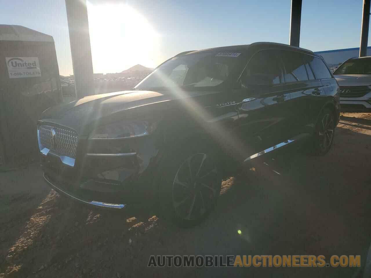 5LM5J7WC9PGL04743 LINCOLN AVIATOR 2023