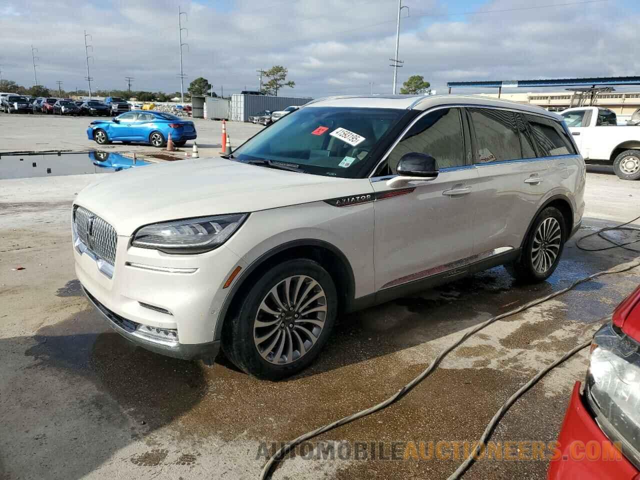 5LM5J7WCXLGL24364 LINCOLN AVIATOR 2020