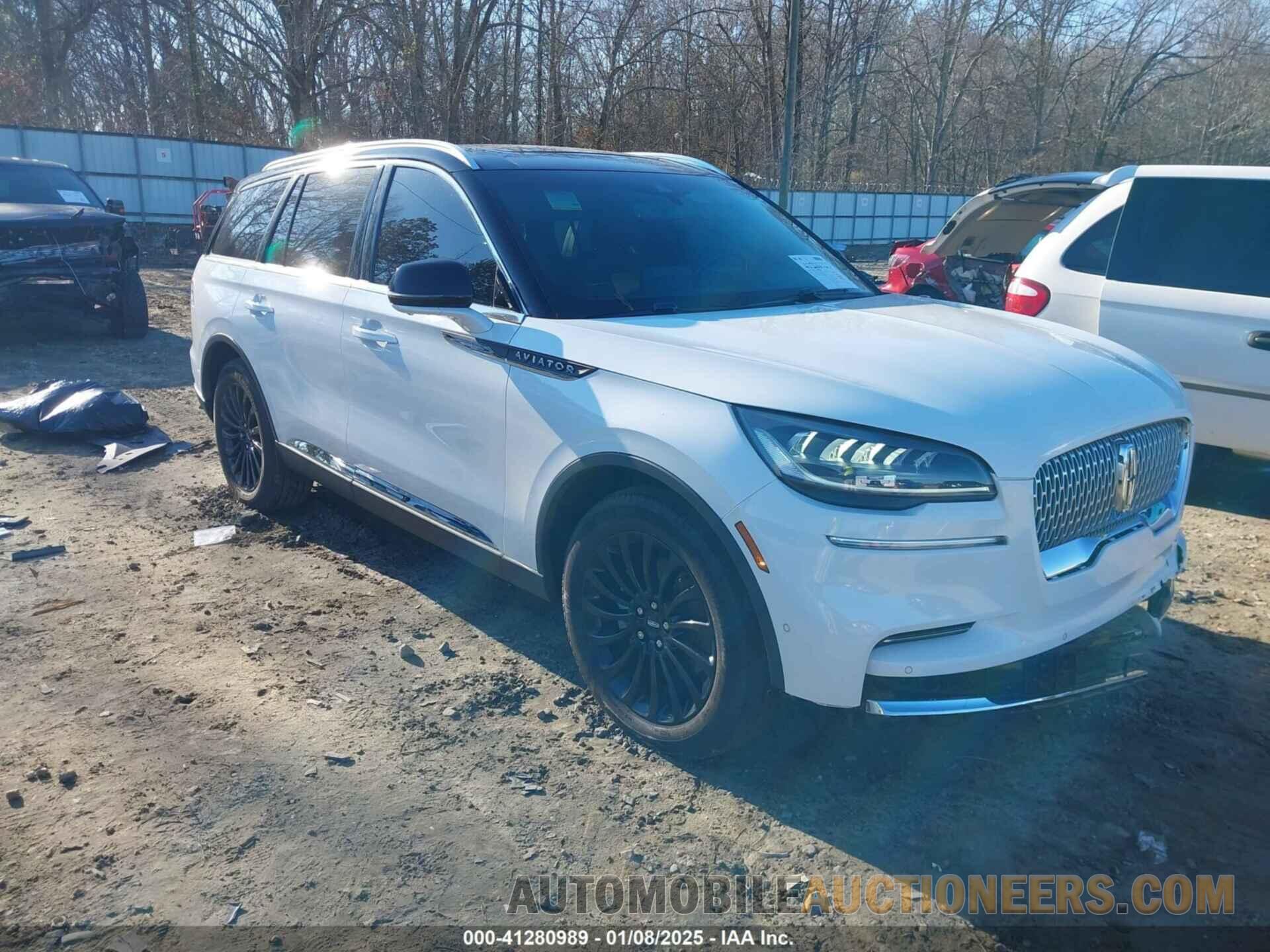 5LM5J7WCXNGL11634 LINCOLN AVIATOR 2022