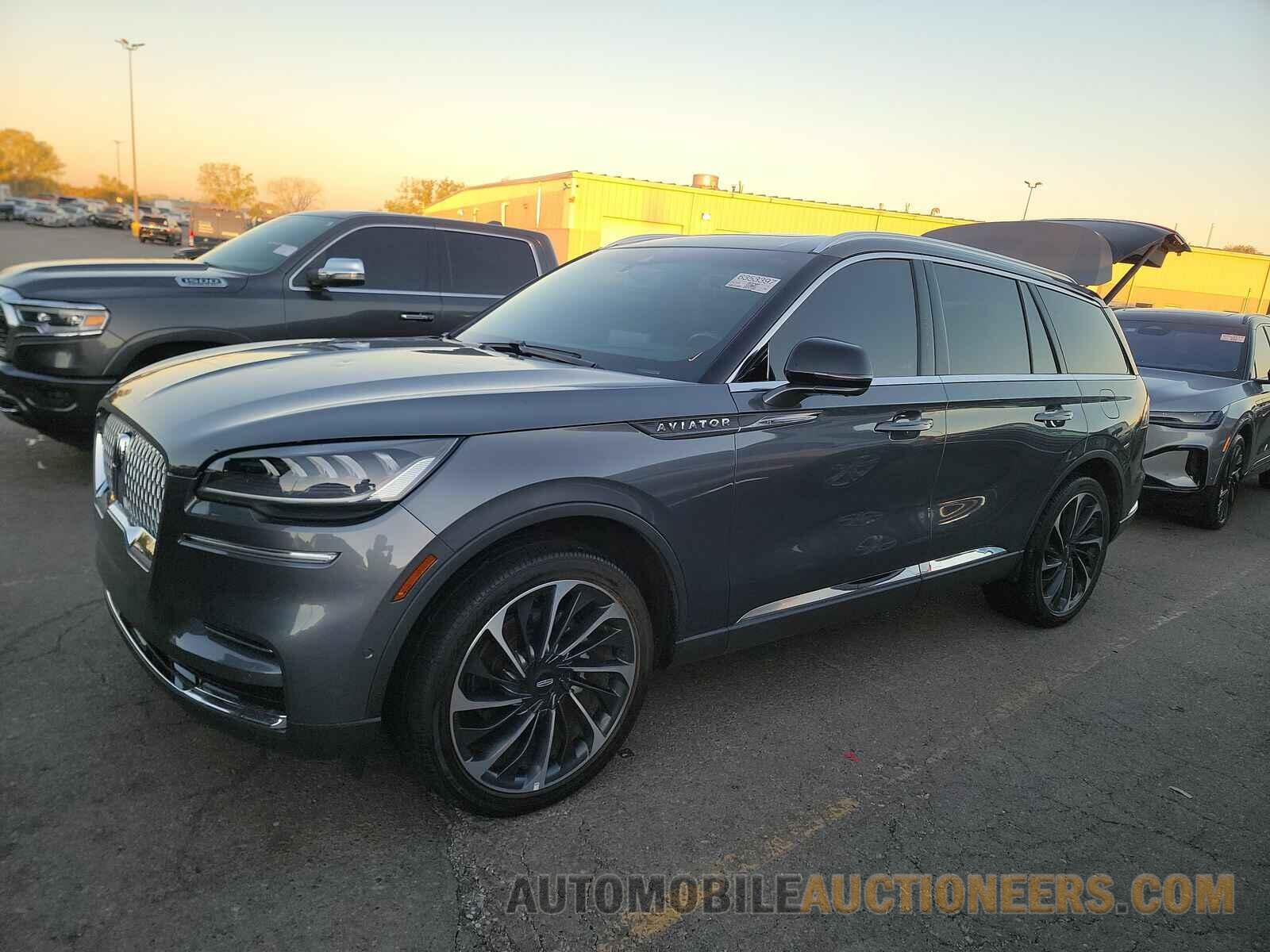 5LM5J7XC0NGL21717 Lincoln Aviator 2022