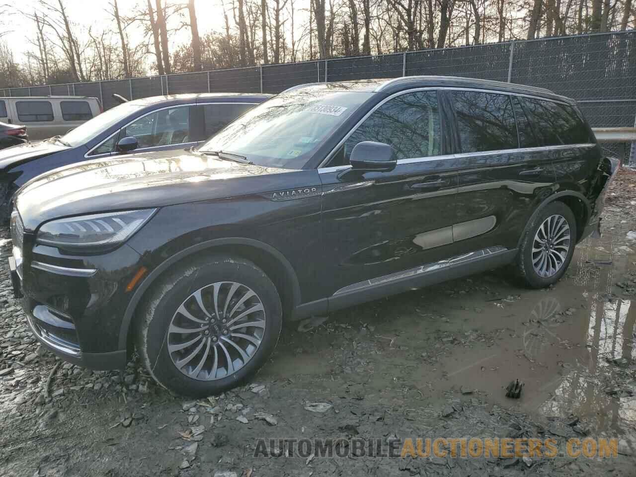 5LM5J7XC3RGL09292 LINCOLN AVIATOR 2024