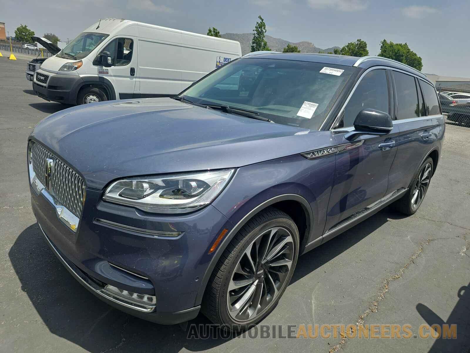 5LM5J7XC4MGL17121 Lincoln Aviator 2021