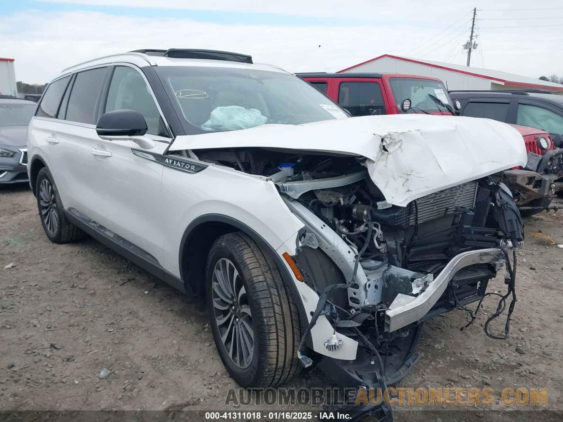 5LM5J7XC4PGL10240 LINCOLN AVIATOR 2023