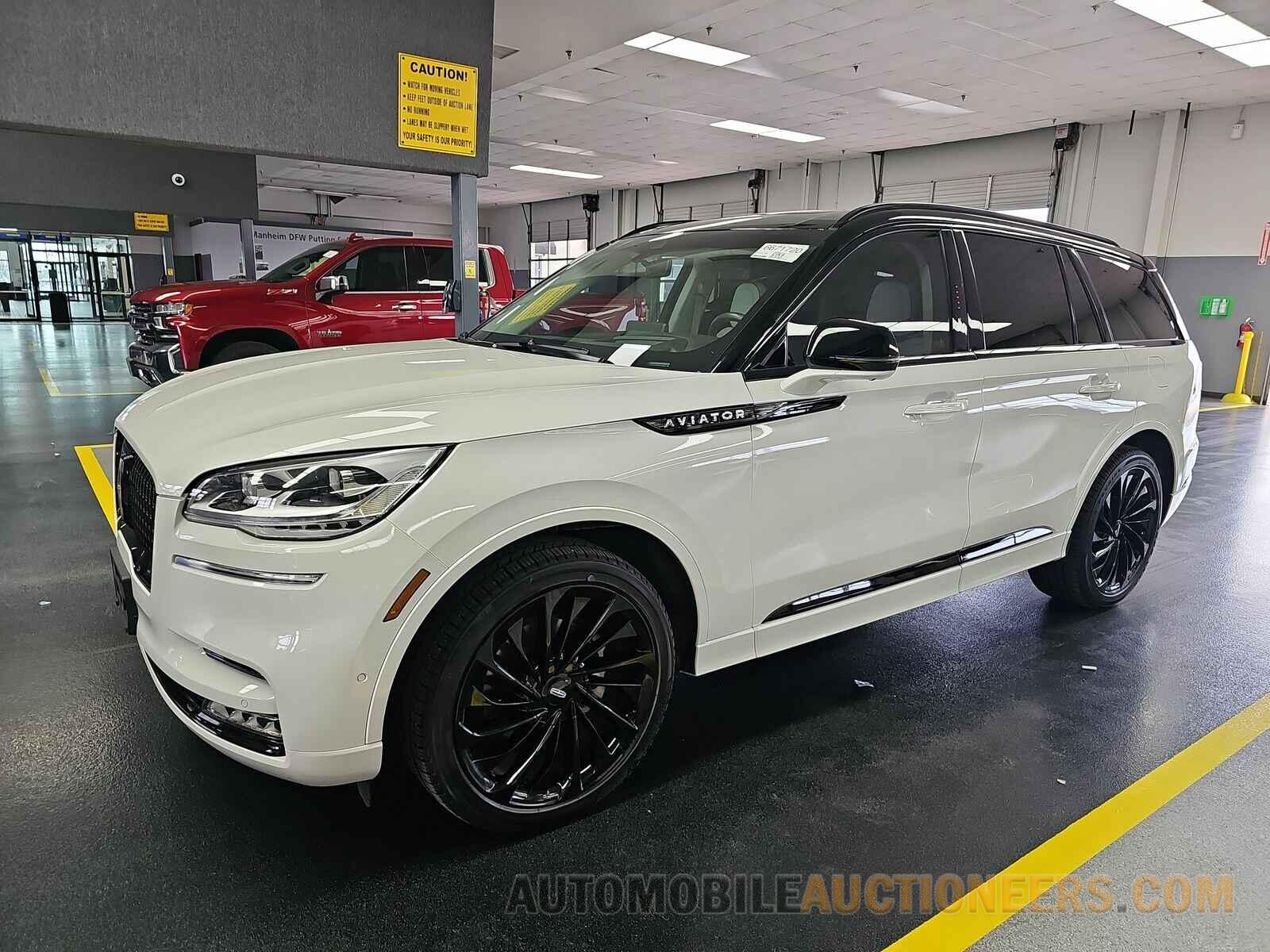 5LM5J9XC0PGL11719 Lincoln Aviator 2023