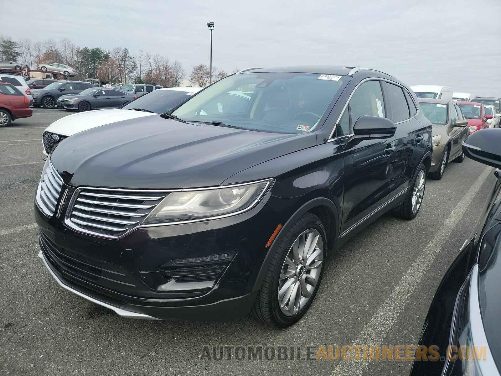 5LMCJ1A9XFUJ23005 Lincoln  2015