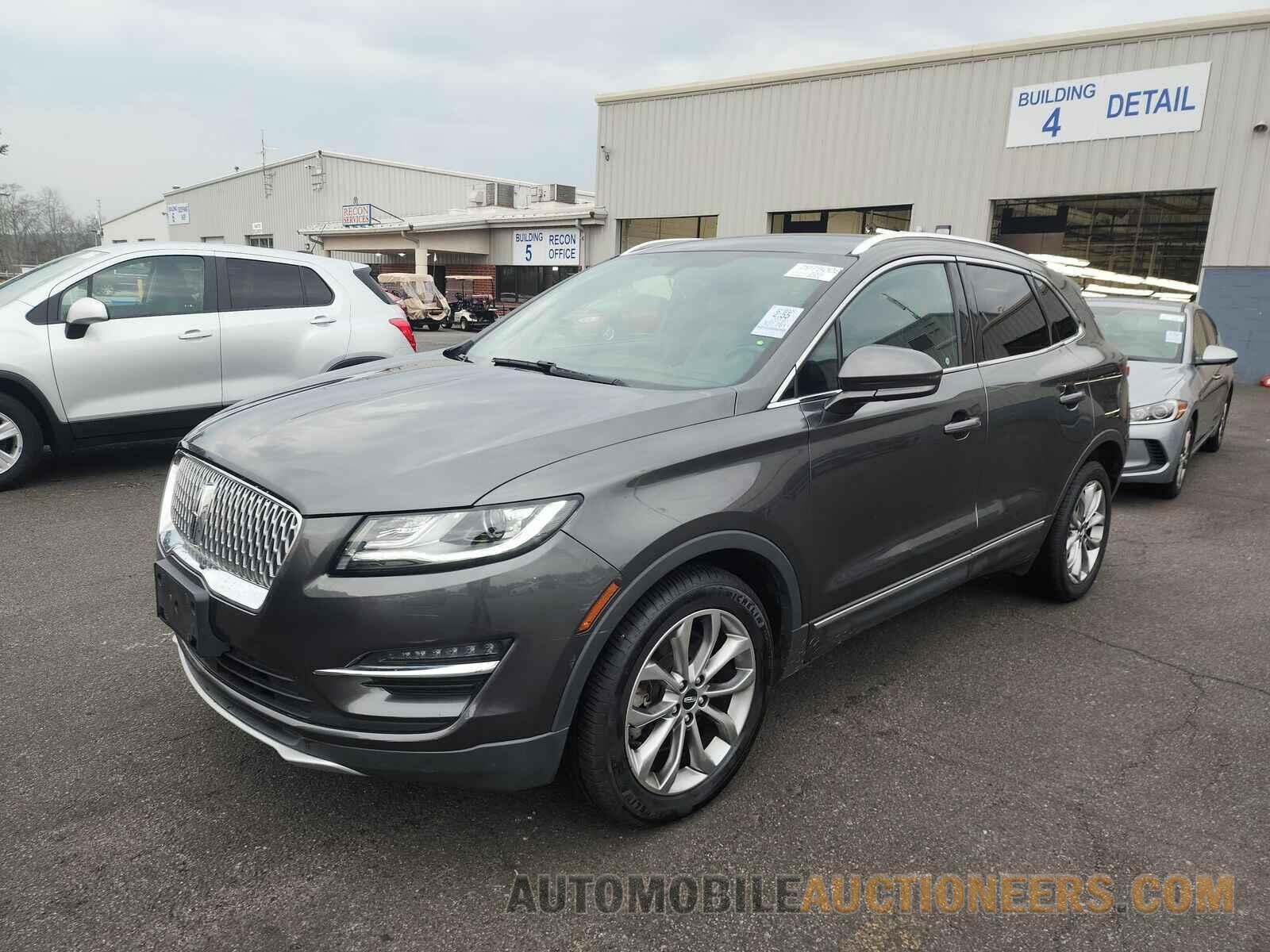 5LMCJ2D90KUL22656 Lincoln MKC 2019