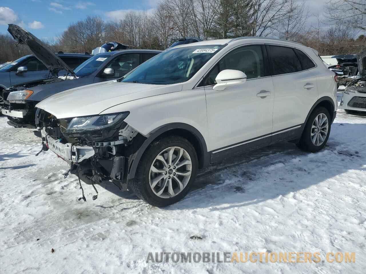 5LMCJ2D91KUL38137 LINCOLN MKC 2019