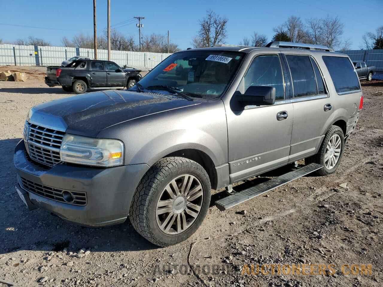 5LMJJ2H50BEJ09778 LINCOLN NAVIGATOR 2011