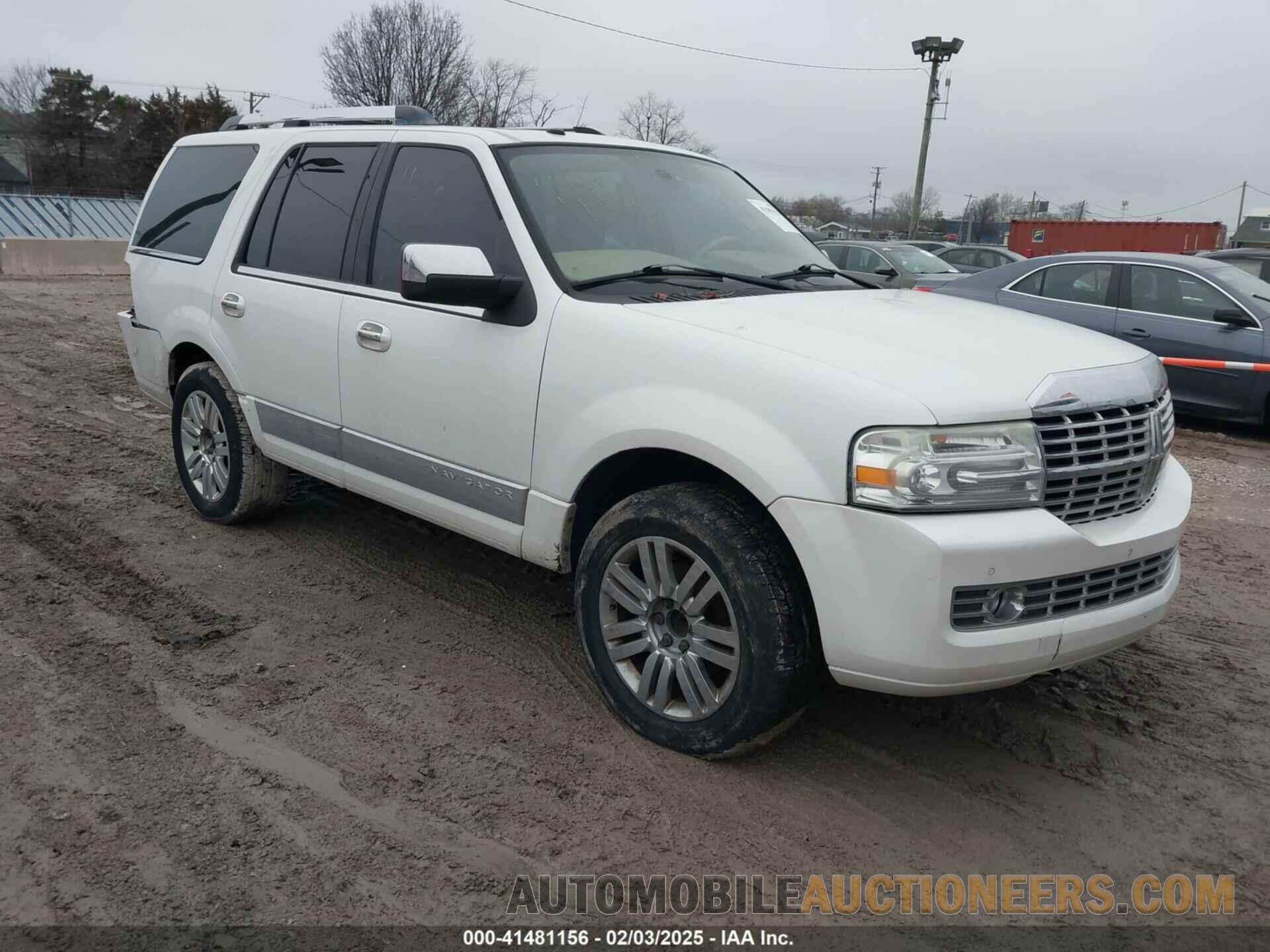 5LMJJ2H55AEJ00704 LINCOLN NAVIGATOR 2010