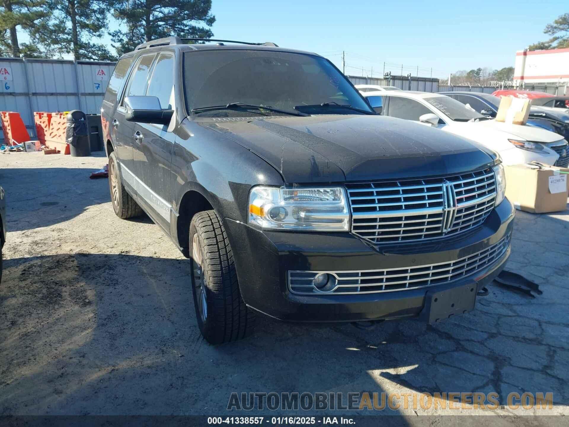 5LMJJ2J50DEL08892 LINCOLN NAVIGATOR 2013