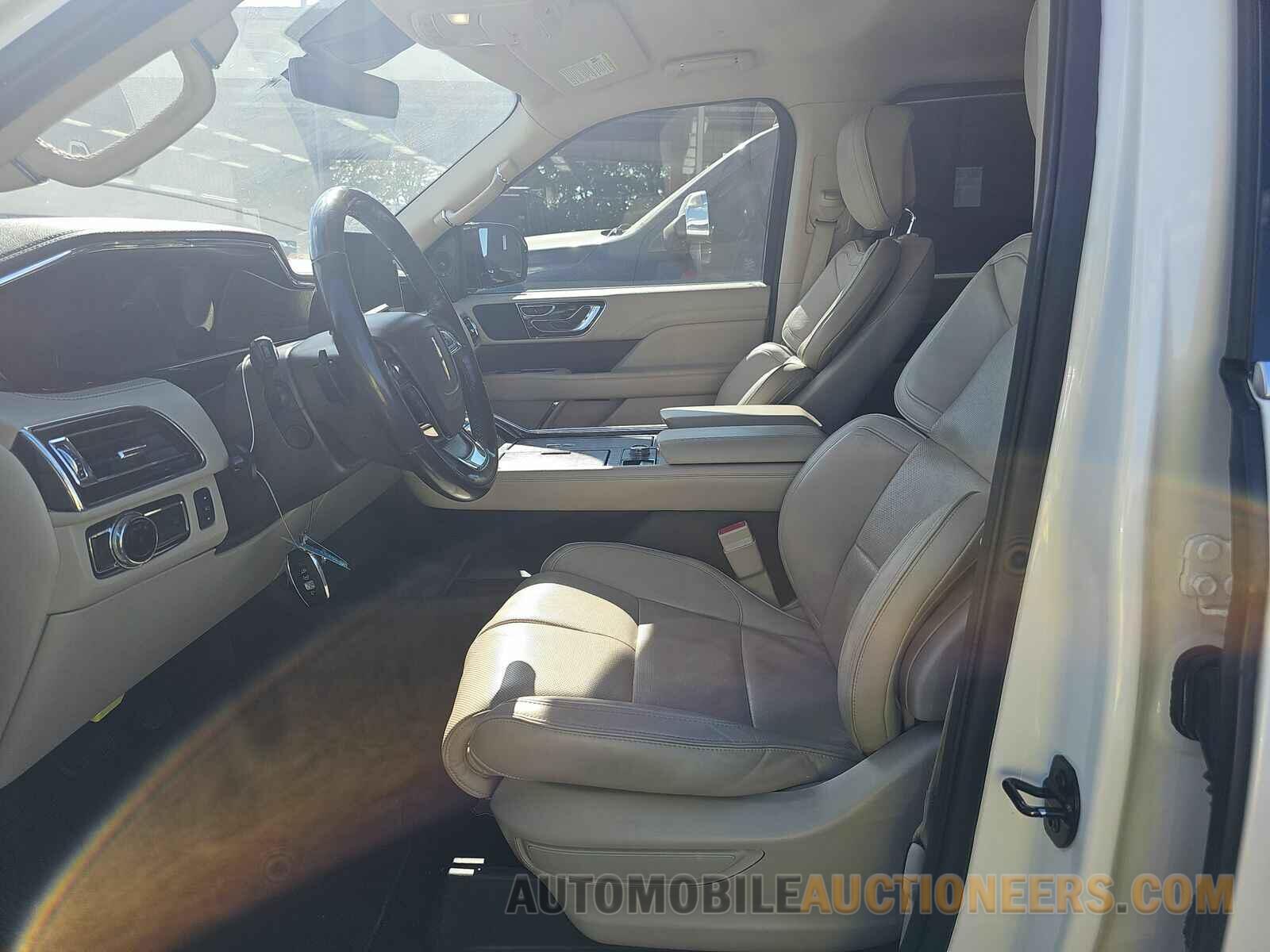 5LMJJ2JT1JEL03047 Lincoln Navigator 2018