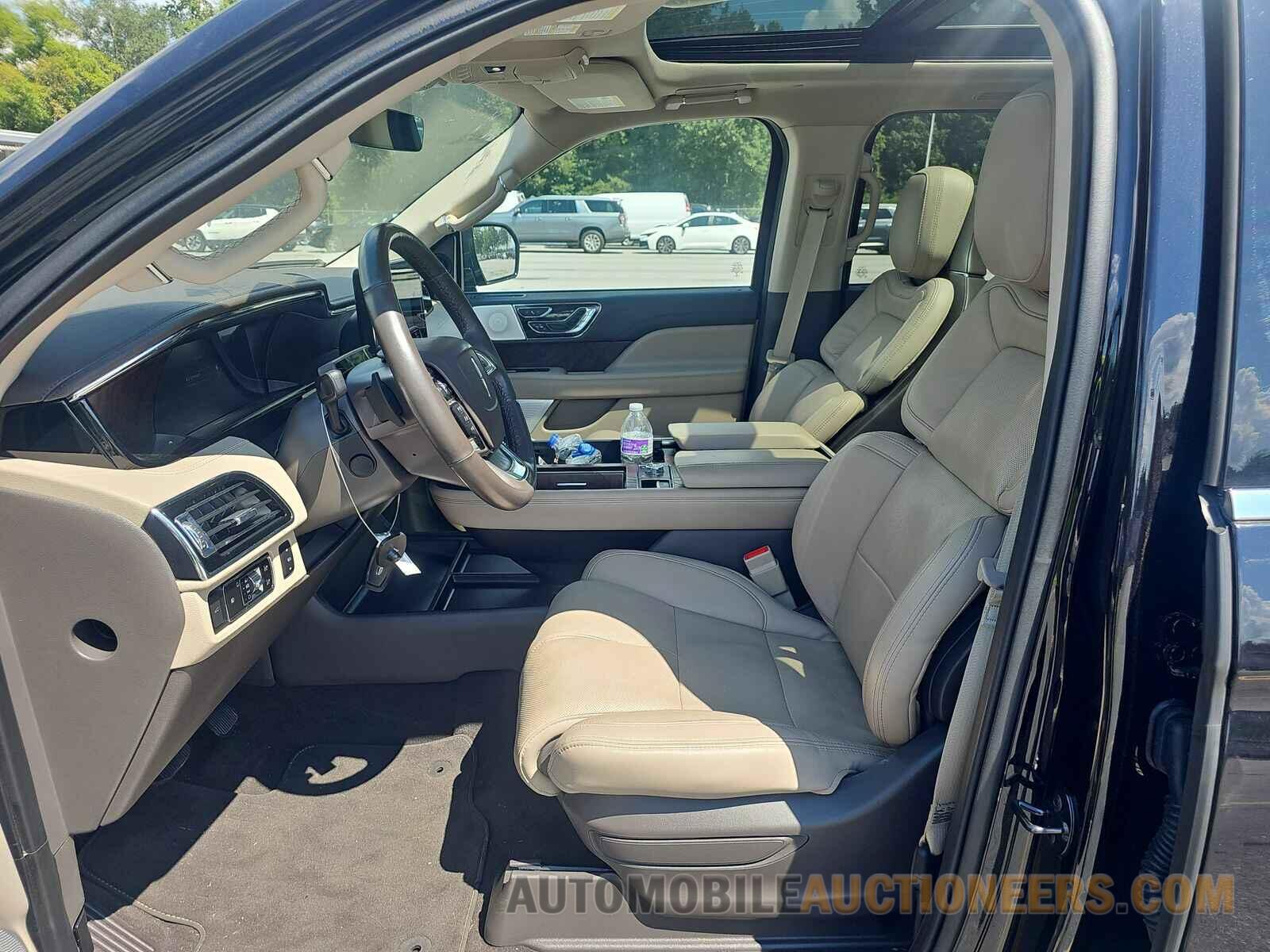 5LMJJ2LGXPEL02102 Lincoln Navigator 2023