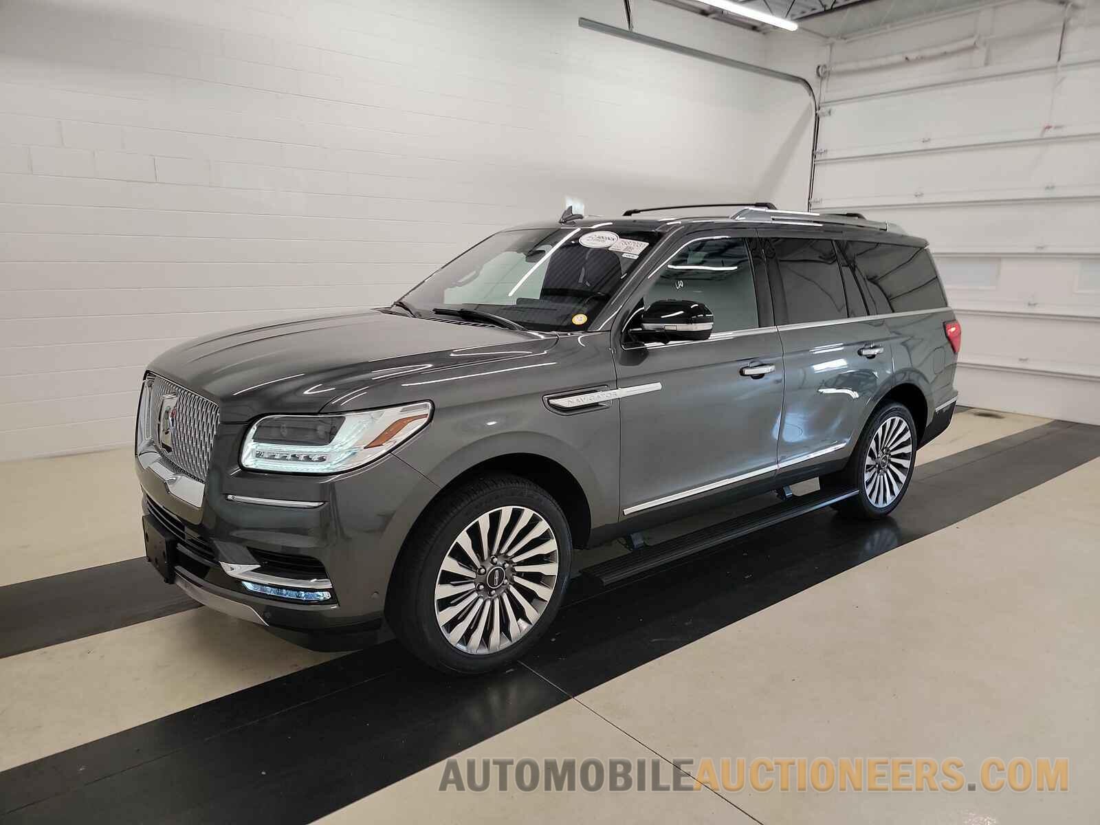 5LMJJ2LT1JEL18998 Lincoln Navigator 2018