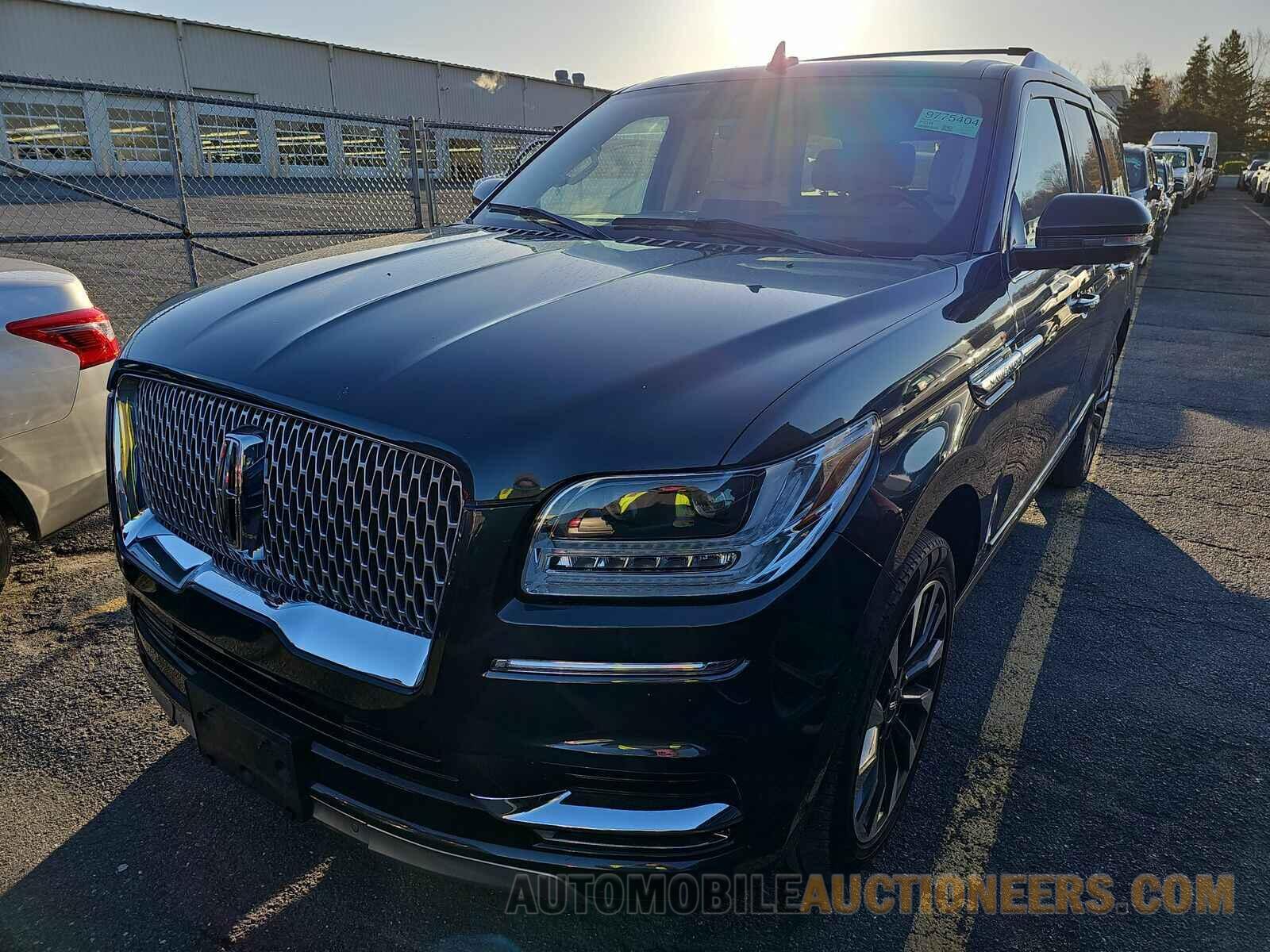 5LMJJ2LT4MEL00967 Lincoln Navigator 2021