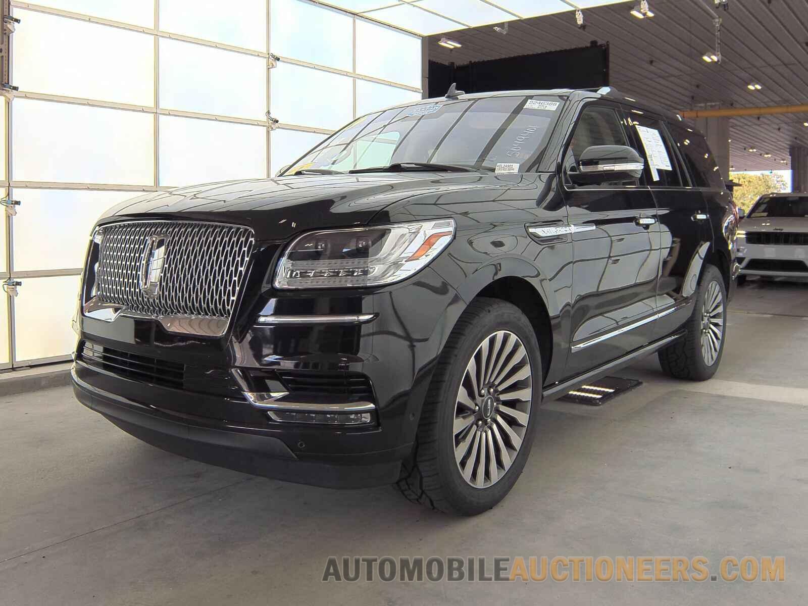 5LMJJ2LTXKEL24901 Lincoln Navigator 2019