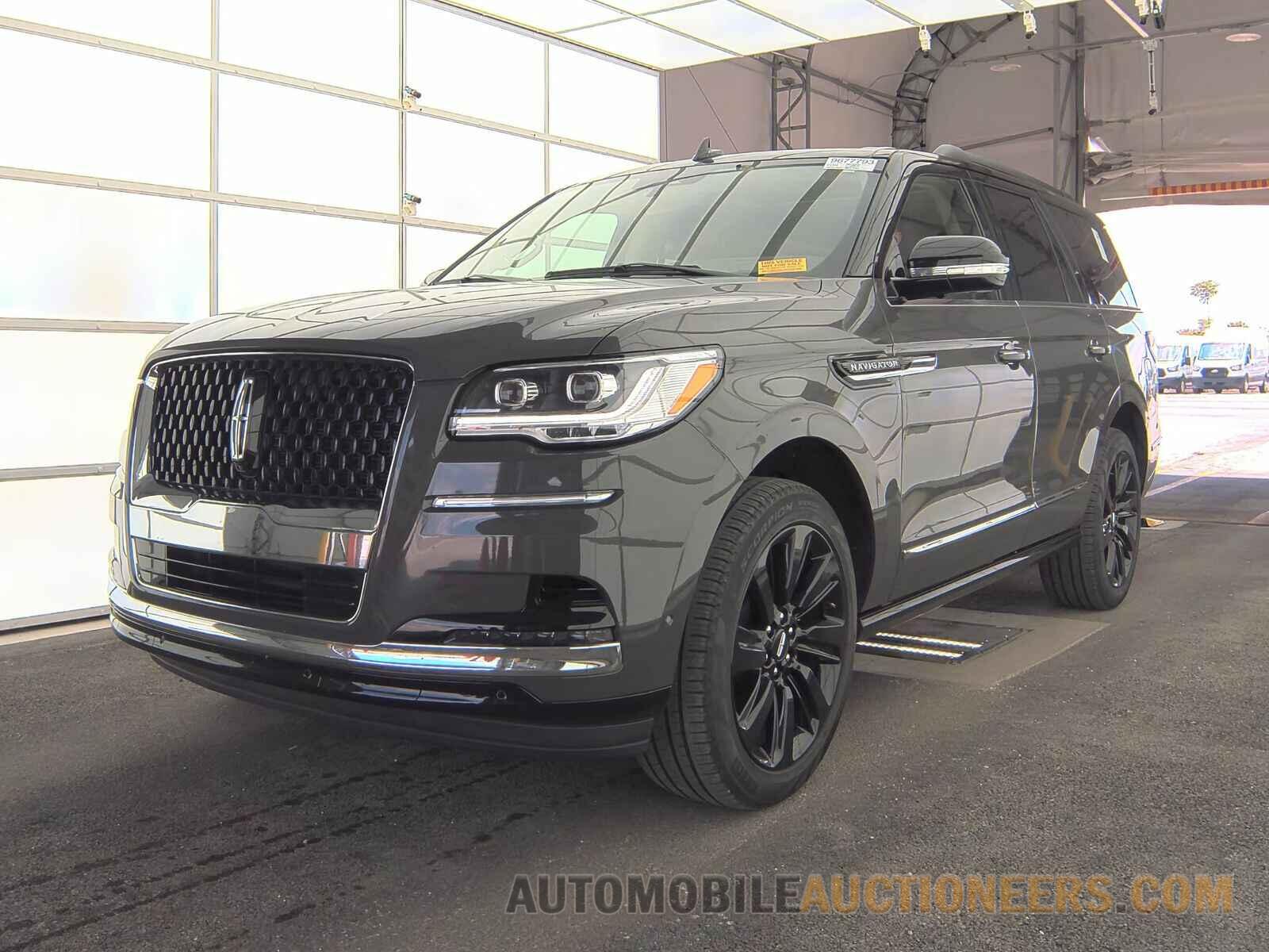 5LMJJ2TT3NEL00380 Lincoln Navigator 2022