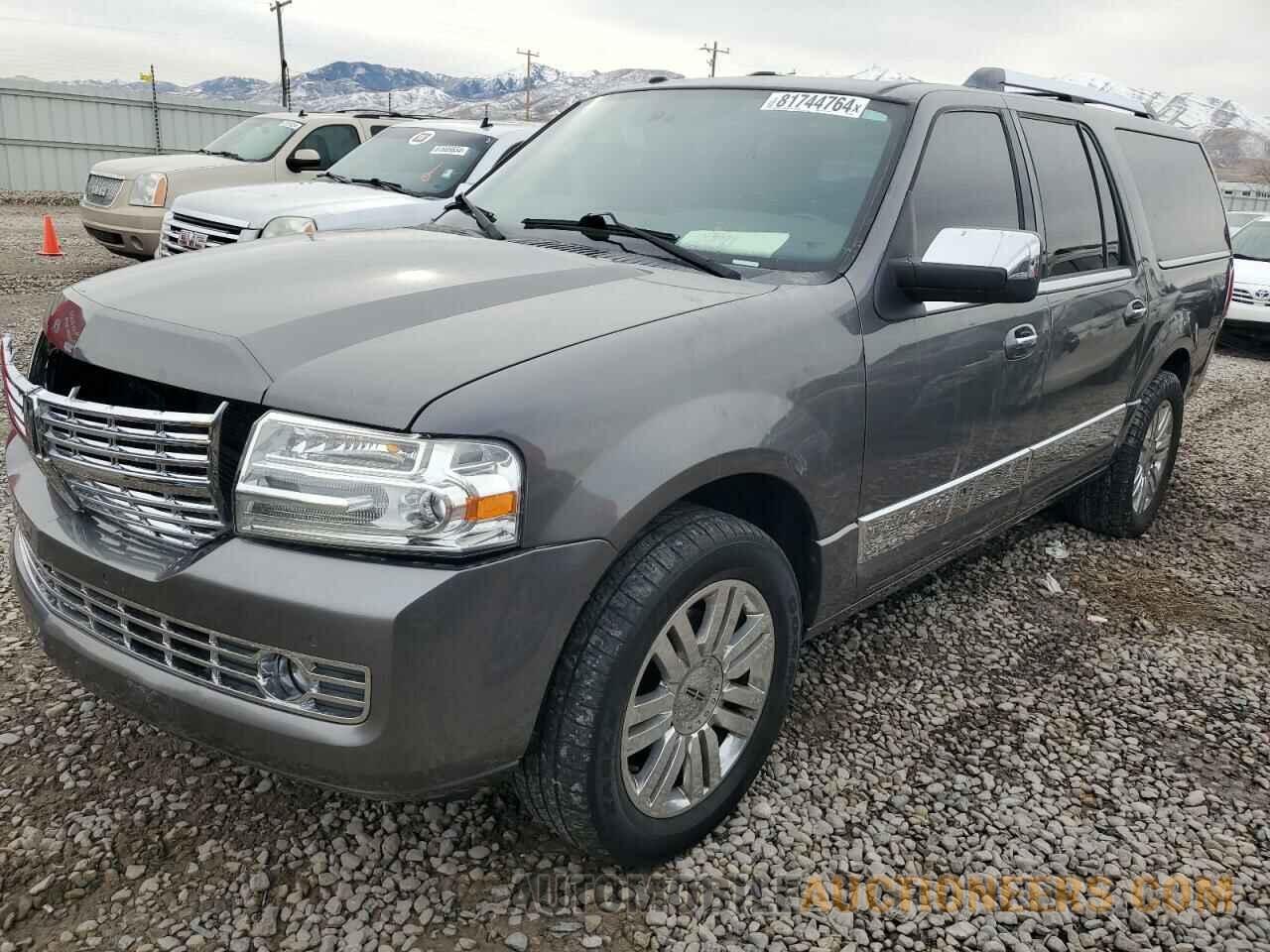 5LMJJ3J58BEJ09463 LINCOLN NAVIGATOR 2011