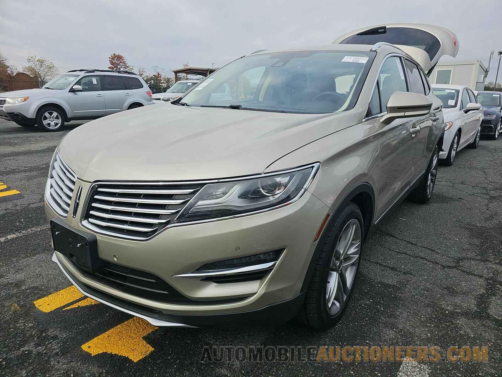 5LMTJ2AH1FUJ39185 Lincoln  2015