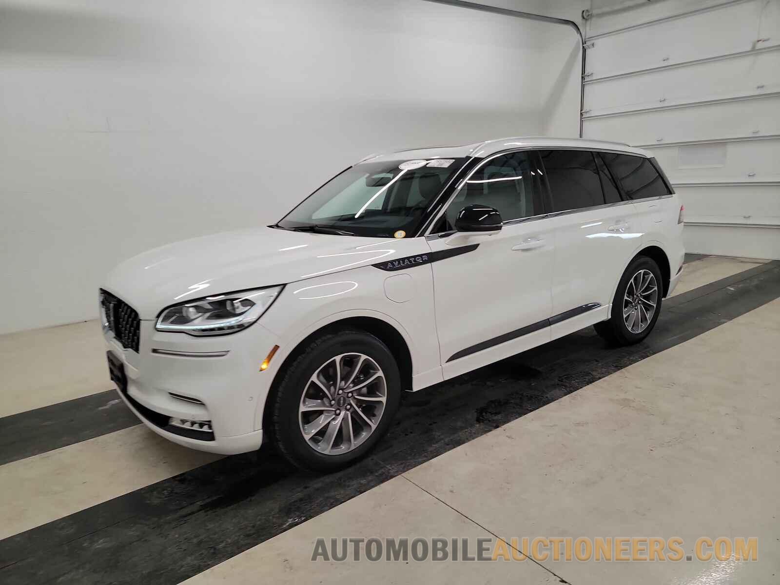 5LMYJ8XY2LGL18443 Lincoln Aviator 2020