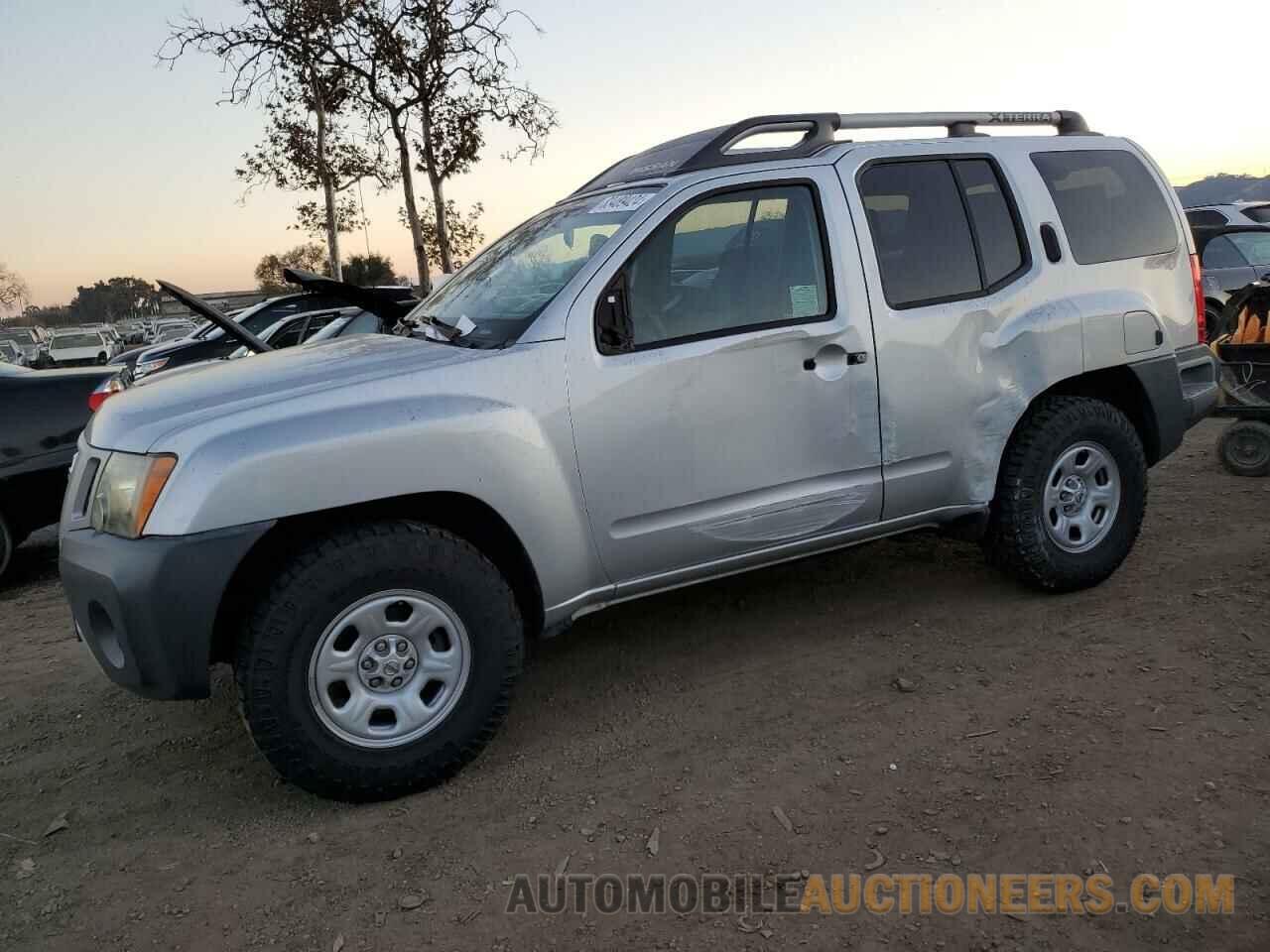 5N1AN0NUXDN815814 NISSAN XTERRA 2013