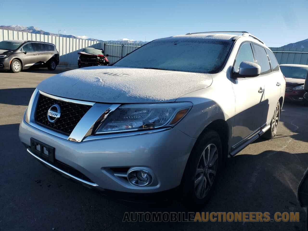 5N1AR2MM8FC602831 NISSAN PATHFINDER 2015