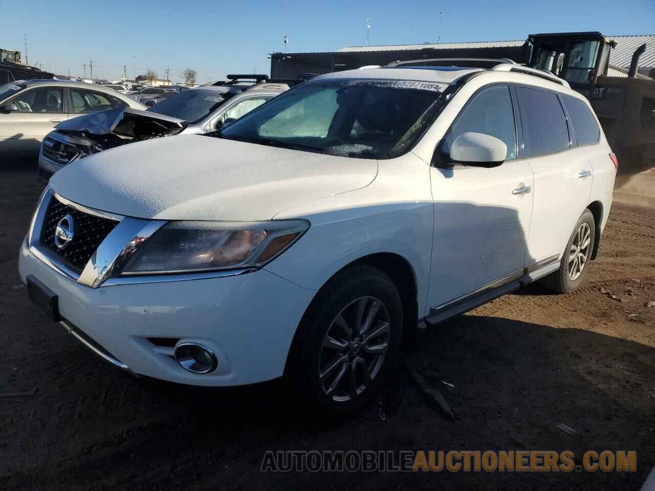 5N1AR2MMXFC658320 NISSAN PATHFINDER 2015