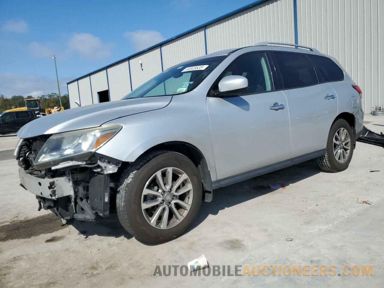 5N1AR2MN4FC686395 NISSAN PATHFINDER 2015