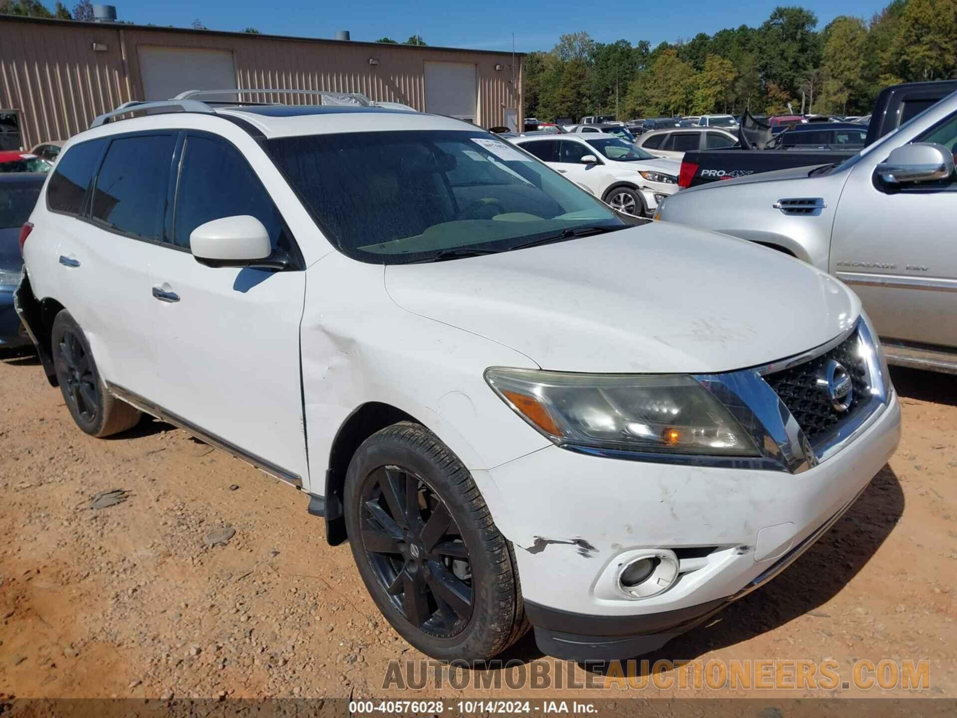 5N1AR2MN7DC647233 NISSAN PATHFINDER 2013