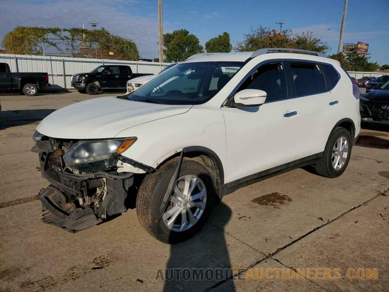 5N1AT2MT0FC869096 NISSAN ROGUE 2015