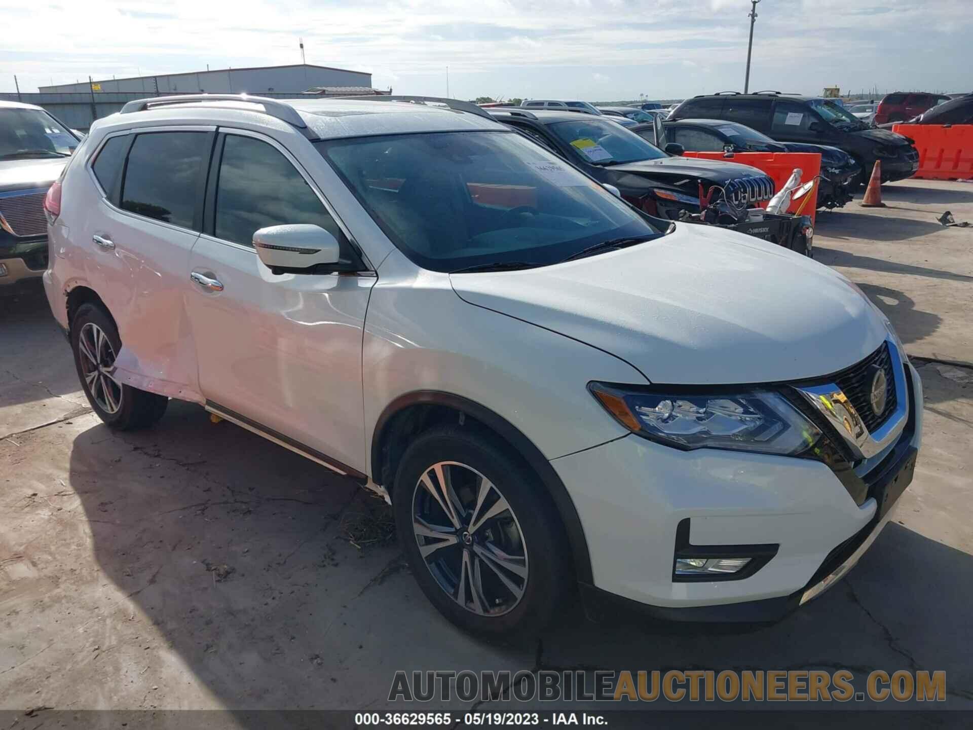 5N1AT2MT0JC823664 NISSAN ROGUE 2018