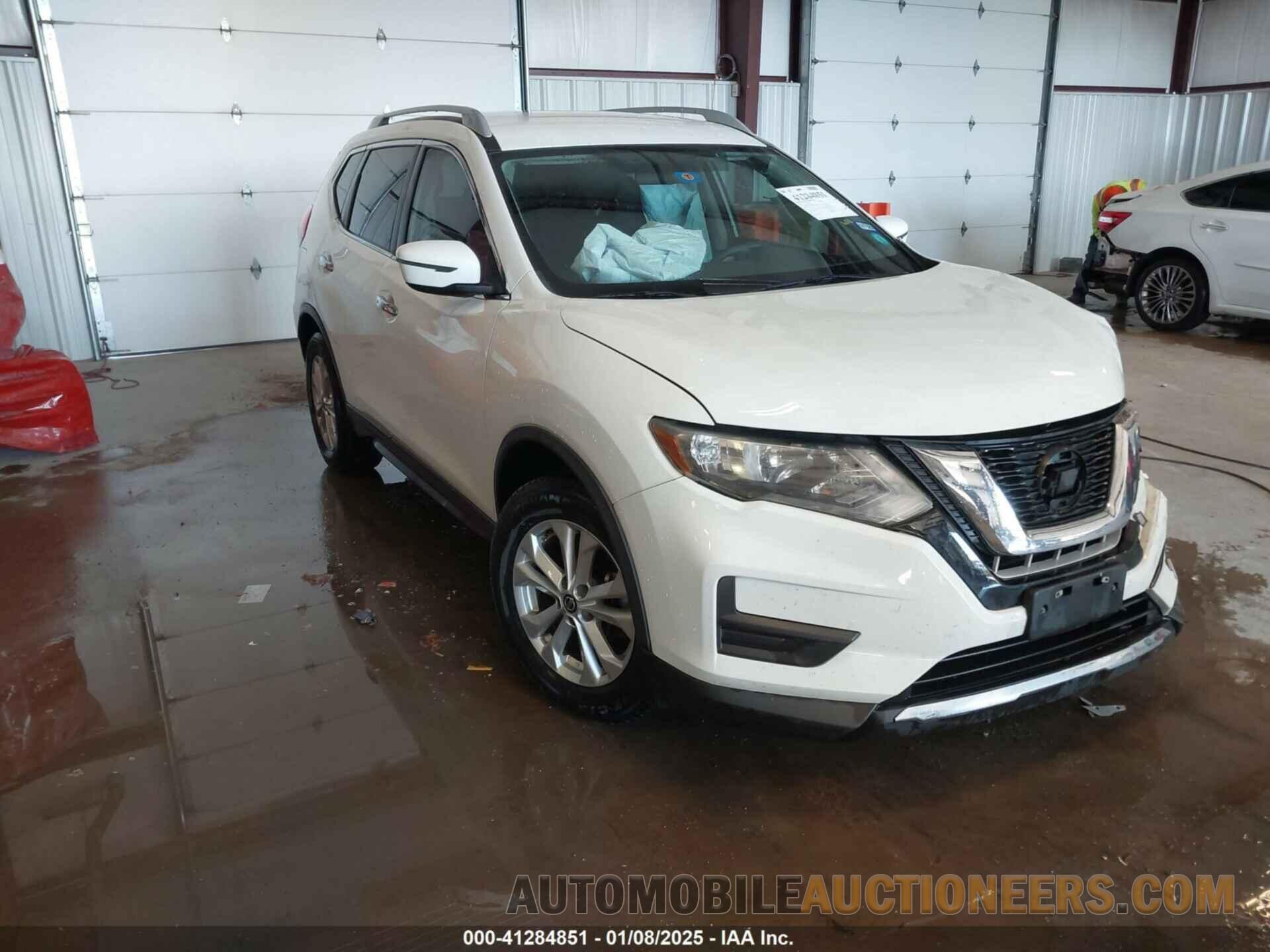 5N1AT2MT0JC828685 NISSAN ROGUE 2018