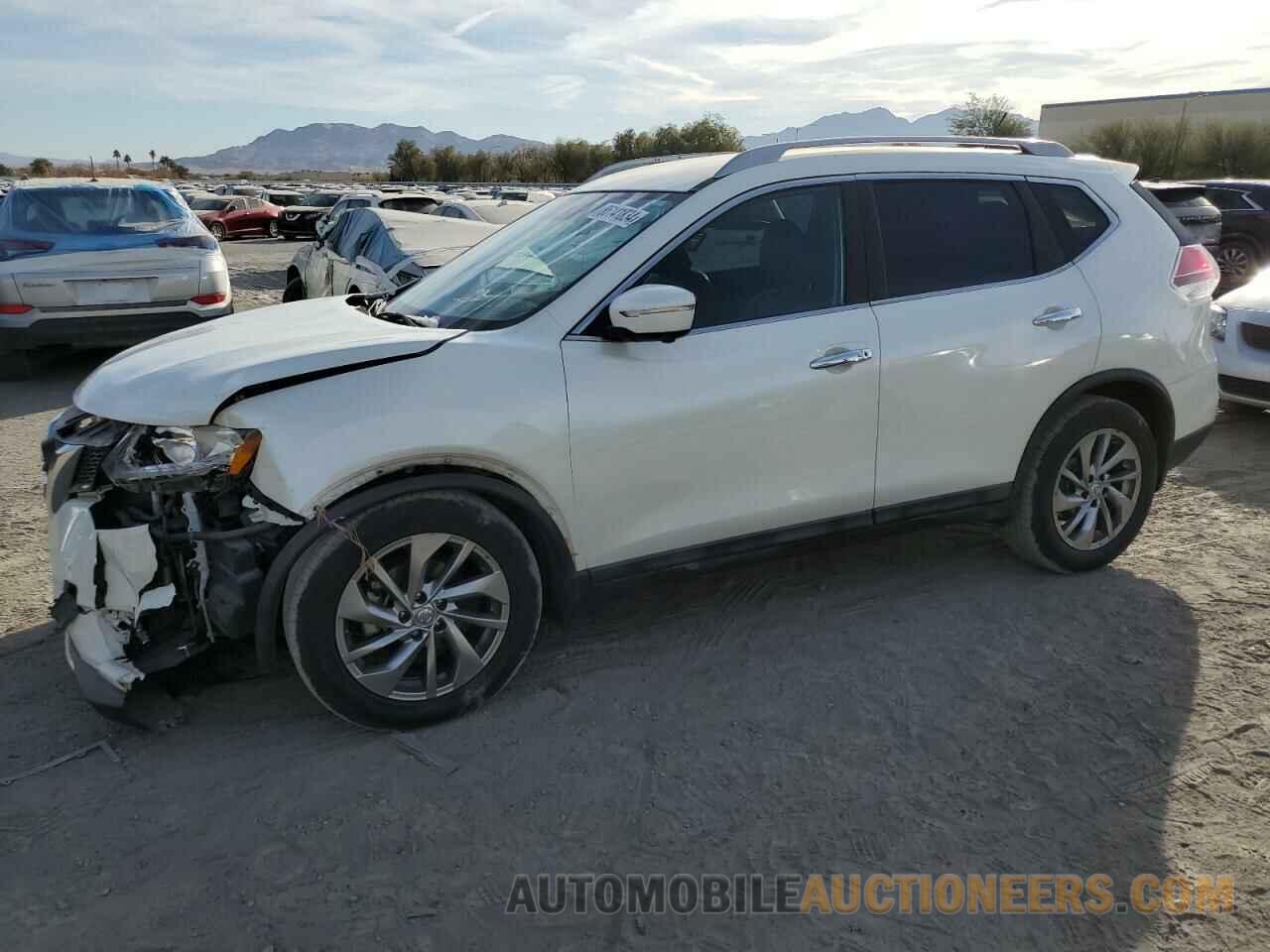 5N1AT2MT1FC797714 NISSAN ROGUE 2015