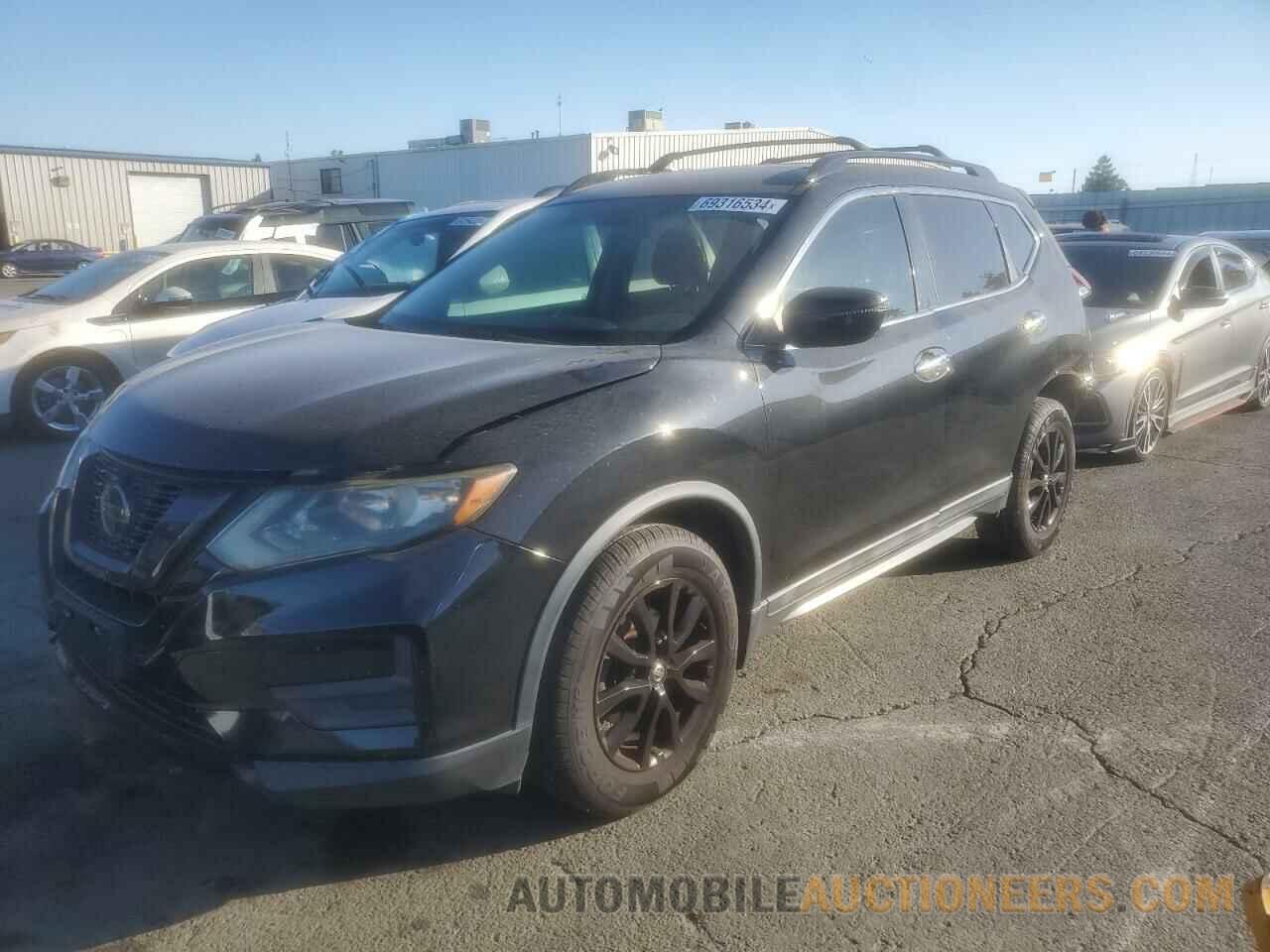 5N1AT2MT3JC758017 NISSAN ROGUE 2018