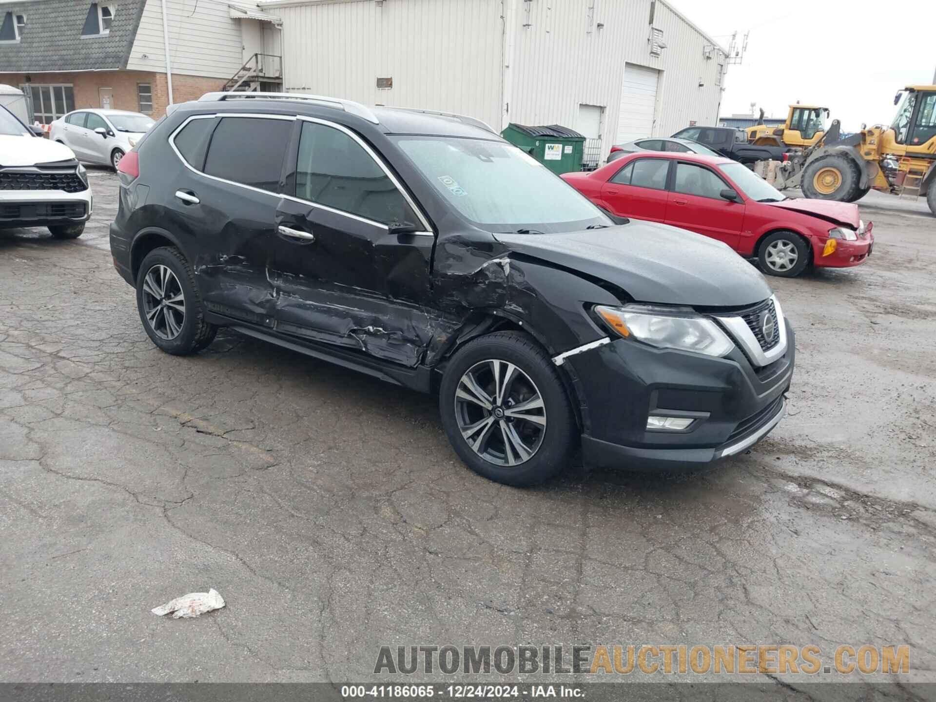 5N1AT2MT3JC781152 NISSAN ROGUE 2018